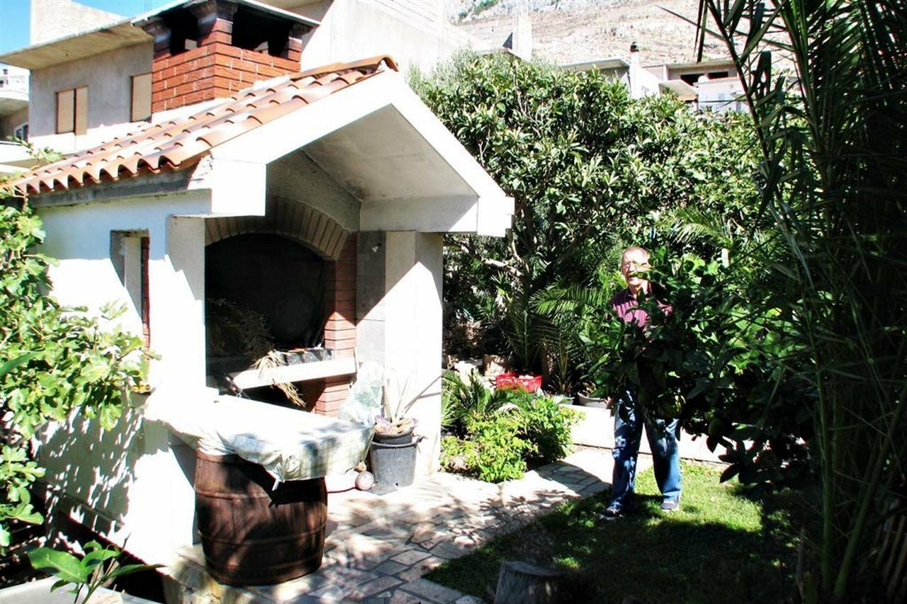 Apartments Miljak Omiš Exterior foto